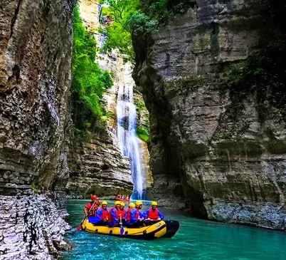 Kayak et canyoning à Berat